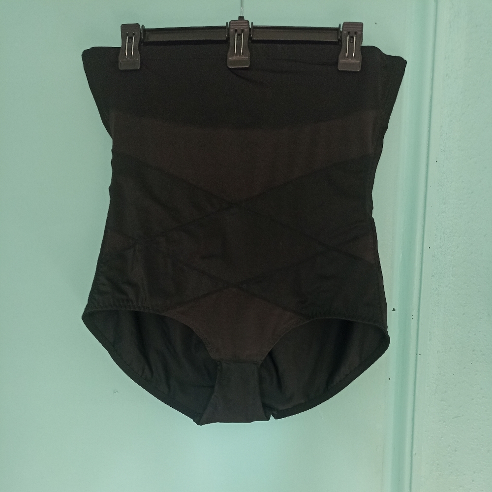 Black Seamless High-Waisted Shapewear
